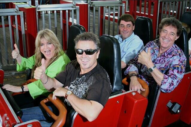 Former "Brady Bunch" kids Susan Olsen, Christopher Knight and Barry Williams give the Racer the 'thumbs up.' (Photo Credit: Kings Island) 