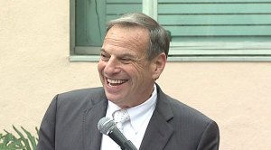 Mayor Bob Filner smiling