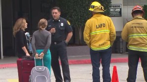 residents-firefighters-west-la-high-rise-fire