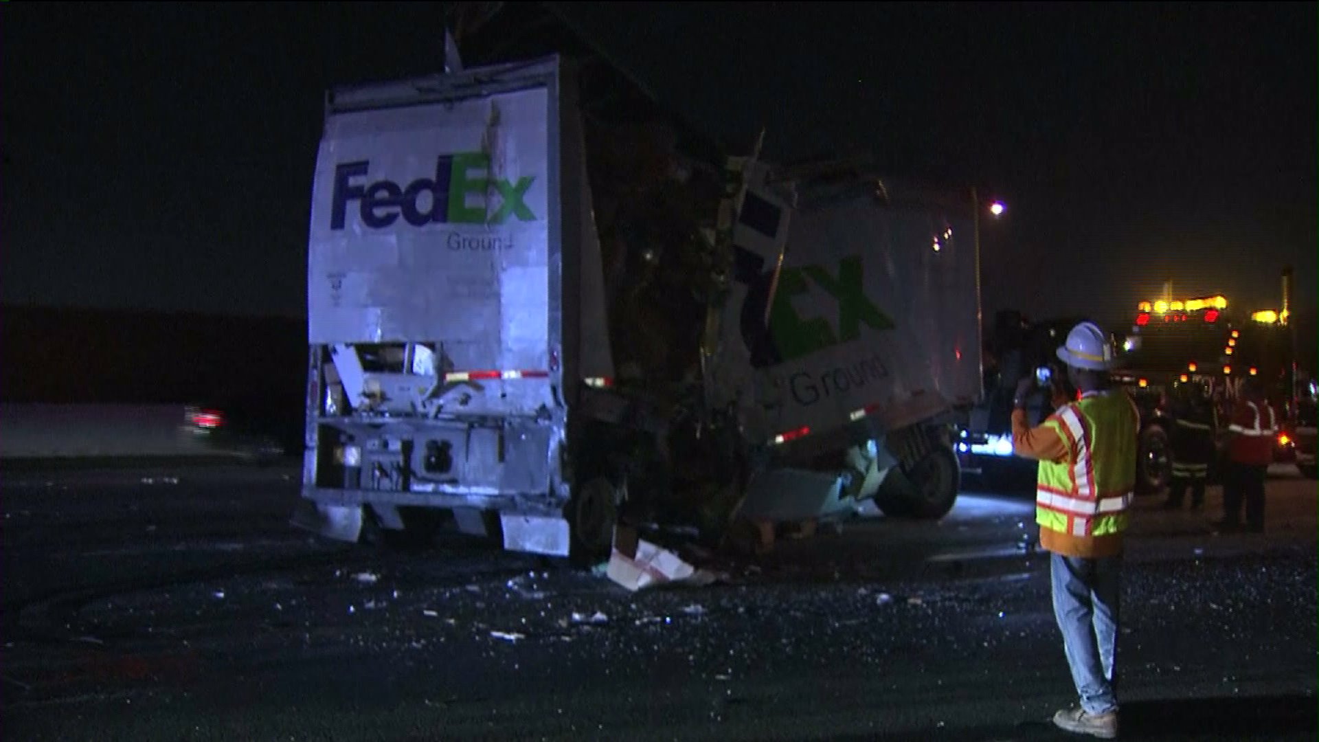 1 Dead After 2 Big Rigs And 2 SUVS Crash On 91 Freeway | KTLA