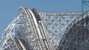 Colossus was scheduled to close on Saturday, Aug. 16, 2014. Season pass holders would get the chance to ride the roller coaster one last time on Sunday, however. (Credit: KTLA)