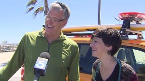 Robert Kilroy (left) and his daughter Emily Kilroy (right) thanked medical personnel on Thursday, Aug. 28, 2014, for helping save his life after a lightning strike at Venice Beach in July 2014. (Credit: KTLA)