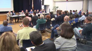 Caltrans officials held a meeting in Costa Mesa on Thursday, Sept. 11, 2014, to solicit feedback from residents and city officials about proposed toll lanes on the 405 Freeway. (Credit: KTLA)