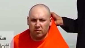 Video purports to show U.S. journalist of Steven Sotloff being beheaded by ISIS militants on Sept. 2, 2014. 