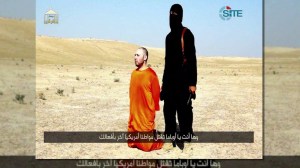 Islamic State released video on Tuesday, September 2, 2014, claiming to have executed U.S. journalist Steven Sotloff. (Credit: CNN) 