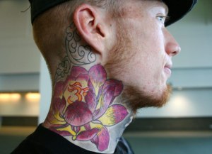 TattooNeck-LATimes