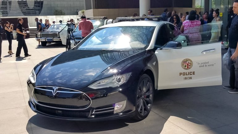 The LAPD's fleet of patrol cars is getting quite an upgrade. The Los Angeles police department has been loaned a Tesla Model S P85D, the all-wheel drive car that can accelerate from 0 to 60 in just over 3 seconds. The starting price for the car is normally $105,000. (Photo: CNN)