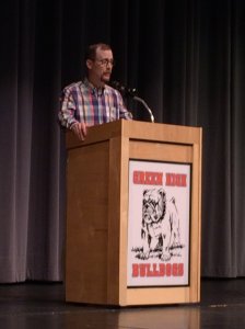 Gordon Felt, brother of 9/11 victim Edward, addresses students at Green High School (Photo courtesy: Dave Nethers)
