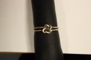 Woman was wearing a unique ring when her body was found (courtesy: FBI)