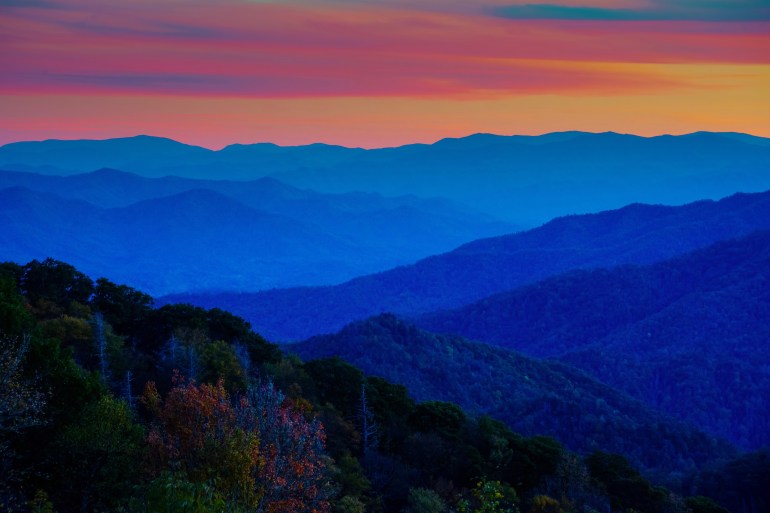 Webb Overlook at Sunset in Great Smoky Mountains National Park (Courtesy: Larry Knupp/ThinkStock)