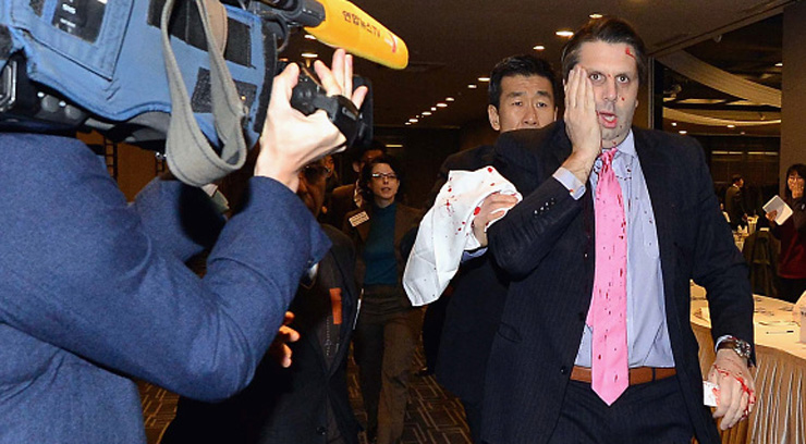American ambassador in Seoul attacked by man ranting against U.S. military drills