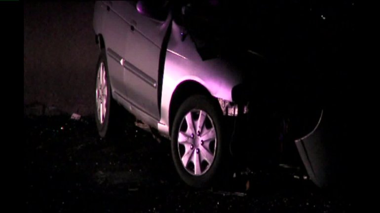 A wrong-way driver clipped a vehicle before crashing head-on into another driver near I-29 and 64th Street Thursday morning. The wrong-way driver was pronounced dead at the scene. The driver who was hit head on was taken to the hospital where she is listed in serious condition.