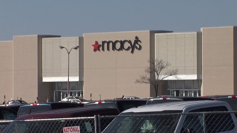The Macy's at Metro North Mall