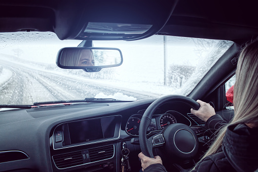 Rural drive snowing Credit: Sean Gladwell