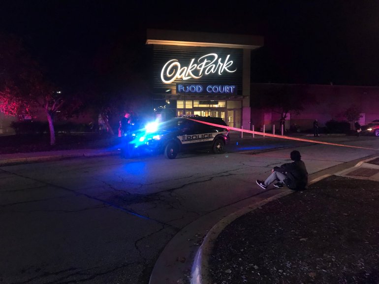 Shots fired at Oak Park Mall in Overland Park; one person injured FOX