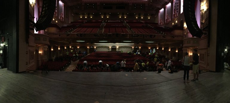 Volunteers work to prepare Cedar Rapids' Paramount Theater for flooding on Sunday, September 25, 2016. (WHO-HD)