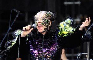NEW YORK, NY - JUNE 06: Bjork performs during 2015 Governors Ball Music Festival at Randall's Island on June 6, 2015 in New York City. (Photo by C Flanigan/WireImage)