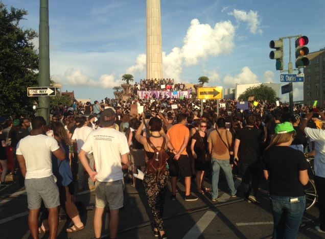 Lee CIrcle protest