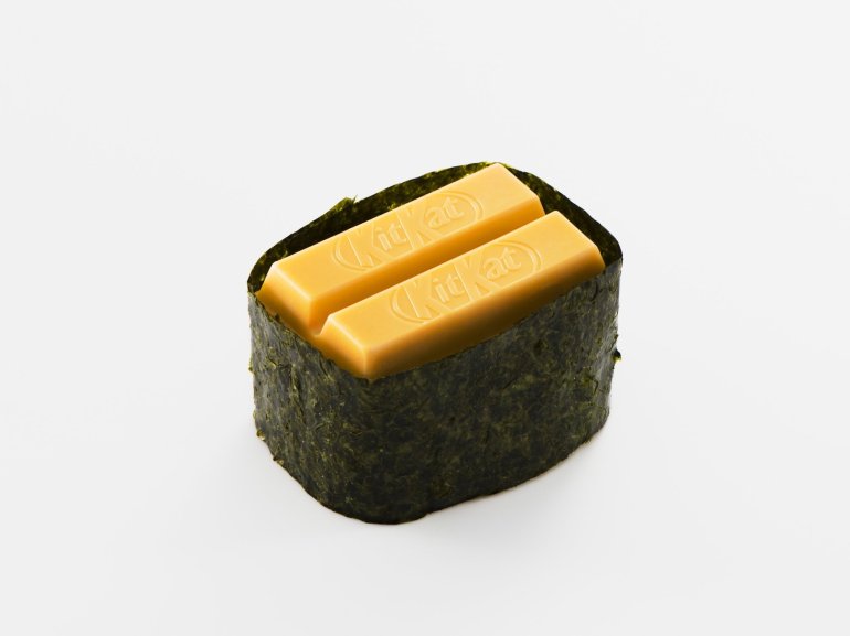 KitKat has just released images of its wild new "sushi" sets. The bars come in three flavors, which fortunately don't taste anything like the varieties of sushi they're modeled to look like -- unless you count the seaweed.