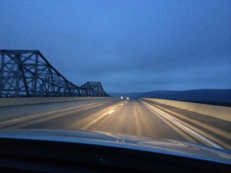Photo of Hwy. 231 bridge over the Tennessee River (Melissa Riopka/WHNT News 19)