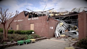 South Lincoln Elementary School tornado damage April 2014