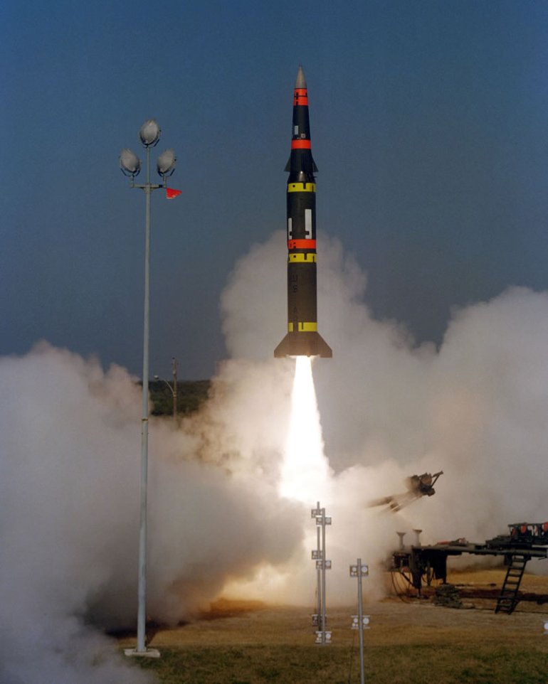Pershing II (Courtesy: Wikipedia/DefenseImagery.mil)