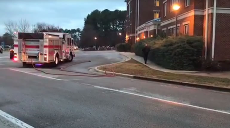 Huntsville Police and Fire responded to North Campus Residence Hall at UAH early Monday morning. (Photo: Sarah Macaluso/WHNT News 19)