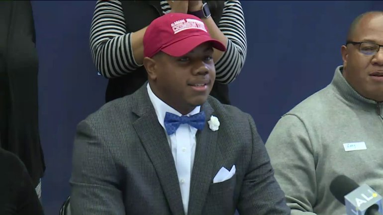 LaBryan Ray of James Clemens High School says he's headed to the University of Alabama. (Photo: WHNT News 19)