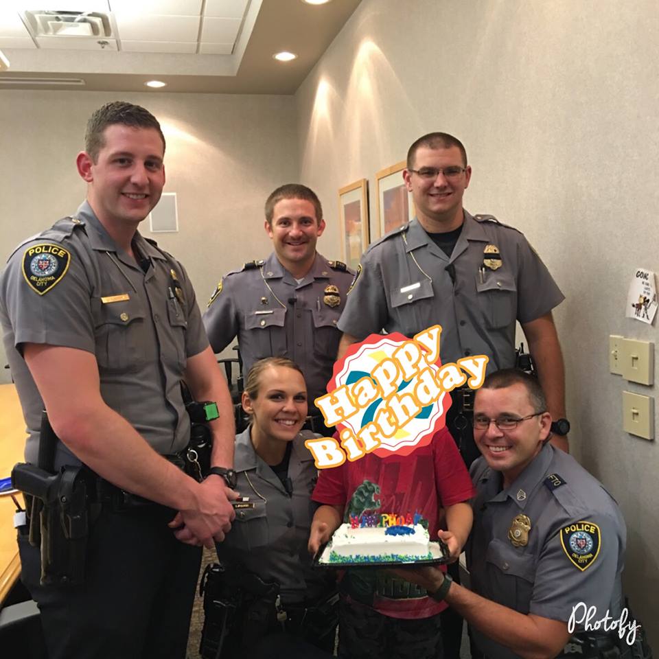 Oklahoma City police officers threw a little boy a birthday party