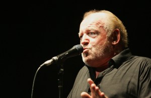 U.S. singer Joe Cocker performs on stage at the State Theatre on February 6, 2008, in Sydney, Australia. (Credit: Sergio Dionisio/Getty Images)