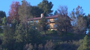 The Isoms lived in this home, neighbors said. The couple was stabbed on Dec. 26, 2014. (Credit: KTLA)