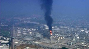 Smoke could be seen rising from miles away from the ExxonMobil Torrance Refinery on Feb. 18, 2015. (Credit: KTLA)