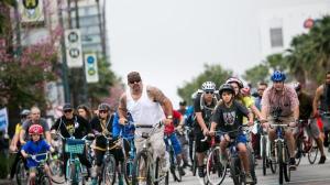 Cyclists make their way down Lankershim Boulevard Sunday in the first-ever CicLAvia in the San Fernando Valley. (Credit: Marcus Yam/Los Angeles Times)