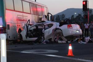 A tour bus collided with a tour bus in Bloomington on Sunday, April 5, 2015. (Credit: Jorge Campos)