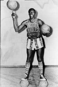 A portrait of American basketball player Meadowlark Lemon of the Harlem Globetrotters balancing a basketball on his finger on May 15, 1968, is pictured. (Credit: Express Newspapers/Getty Images)