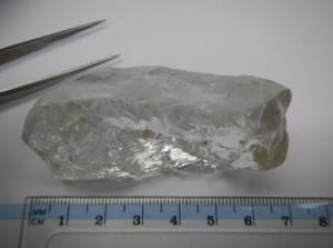 A 404.2-carat diamond found in Angola is shown. (Credit: Lucapa Diamond Co.)
