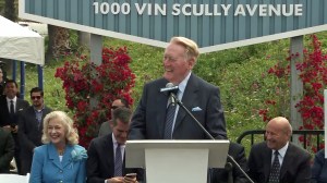 Vin Scully smiles during a news conference to officially dedicate Vin Scully Avenue on April 11, 2016. (Credit: KTLA)