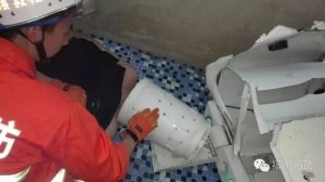 The Fuzhou Fire Department responded to an emergency call on Sunday when a man get his head stuck in a washing machine. (Credit: Fuzhou Fire Department)