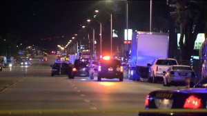 Detectives were investigating a deputy-involved shooting that left a man dead in Castaic on Aug. 2, 2016. (credit: KTLA)