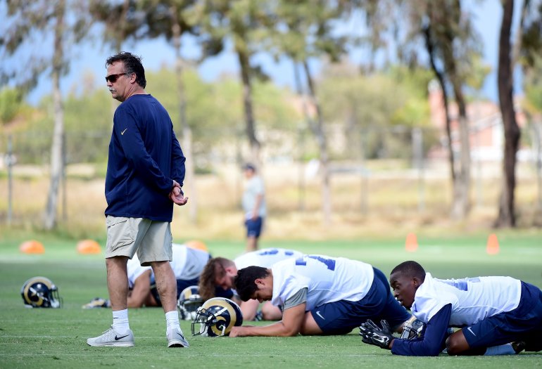 Head coach Jeff Fisher of the Los Angeles Rams observes warm up during a Los Angeles Rams rookie camp on May 6, 2016, in Oxnard. (Credit: Harry How/Getty Images)