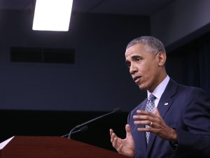 President Barack Obama speaks to media after a meeting with U.S. Secretary of Defense Ashton Carter and members of the Joint Chiefs of Staff, at the Pentagon Aug. 4, 2016, in Arlington, Virginia. (Credit: Mark Wilson/Getty Images)