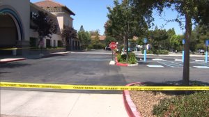A man's body was discovered in the parking lot of a Kohl's in Newbury Park on Aug. 6, 2016. (Credit: KTLA)