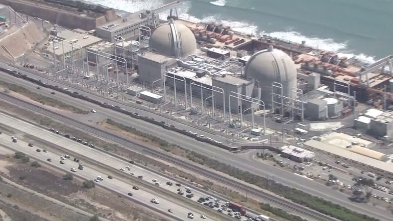 A lengthy pursuit ended in front of the San Onofre Nuclear Generating Station on Aug. 1, 2016. (Credit: KTLA)