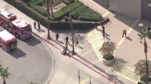 Police and firefighters respond to the courthouse in Chatsworth on Oct. 31, 2016. (Credit: KTLA)