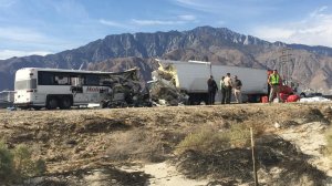 A bus struck the rear of a tractor trailer in Desert Hot Springs on 10 Freeway in Oct. 23, 2016. (Credit: Gina Ferazzi / Los Angeles Times)