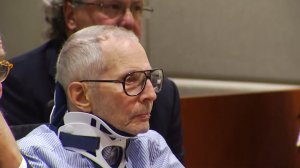 Robert Durst appeared in court on Nov. 7, 2016 wearing a neck brace. (Credit: pool)