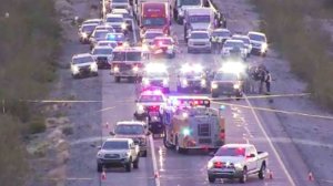 A passerby shot killed a gunman who opened fire on an Arizona state trooper on Jan. 12, 2017. (Credit: KPHO)