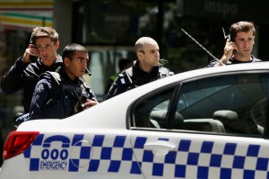 A heavy police presence on Bourke Street is seen on Jan. 20, 2017 in Melbourne, Australia. (Credit: Darrian Traynor / Getty Images)