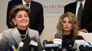 Attorney Gloria Allred, left, accompanies her client Summer Zervos at a news conference announcing Zervos' lawsuit against President-elect Donald Trump. (Credit: Valerie Macon / AFP/Getty Images)