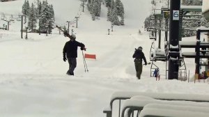 Snow coats the slopes at Snow Valley on Jan. 13, 2017. (Credit: KTLA)